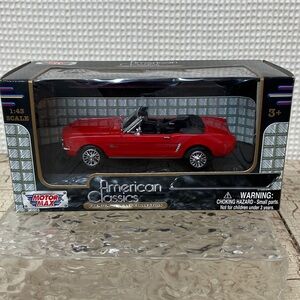 Motor Max Diecast Model Car